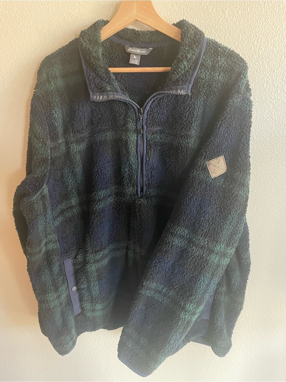 Eddie Bauer - Men's 2XL Quarter Zip-Up Sherpa Pullover - Navy & Green Plaid